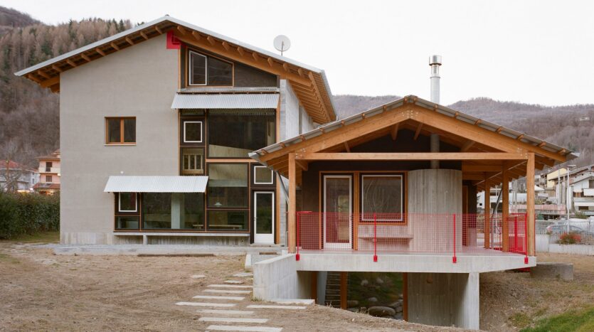 Source image https://www.instagram.com/errantearchitetture/